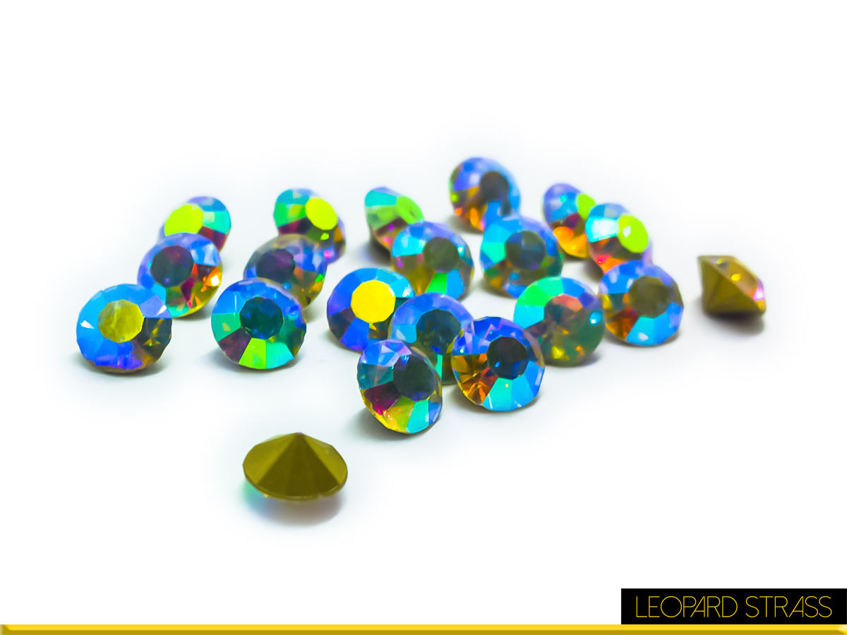 Chaton - Cristallo AB